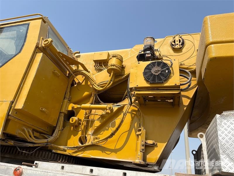 Liebherr LTM1080-1 80 ton 8x6x8 All Terrain Crane رافعات صالحة لكل أنواع الطرق