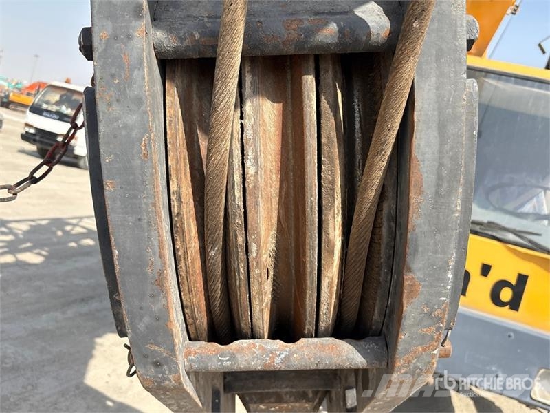 Liebherr LTM1120 Mobiilinosturit