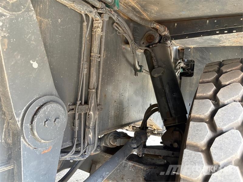 Liebherr LTM1120 Mobiilinosturit