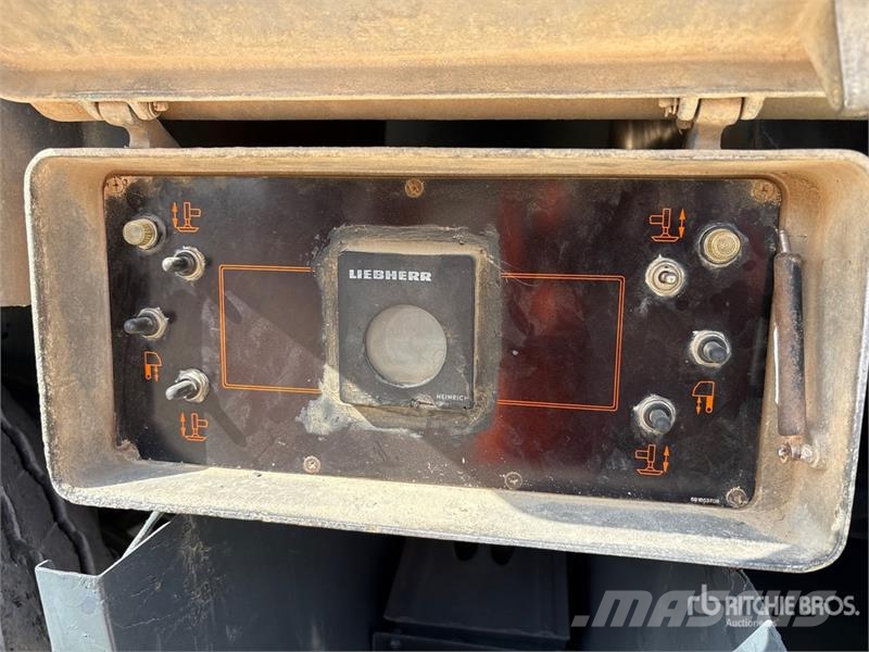 Liebherr LTM1120 Mobiilinosturit