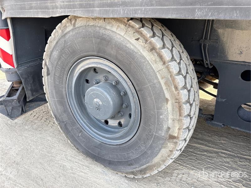Liebherr LTM1120 Mobiilinosturit
