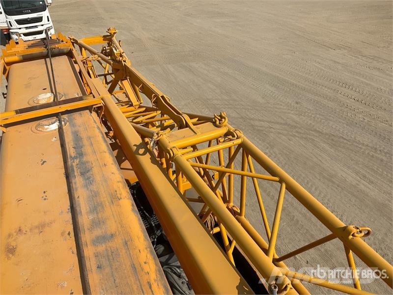 Liebherr LTM1150-1 150 ton 10x8x8 All Terrain Crane رافعات صالحة لكل أنواع الطرق
