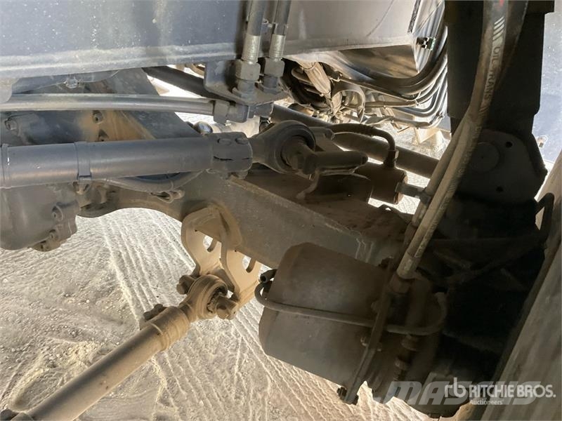 Liebherr LTM1150-1 150 ton 10x8x8 All Terrain Crane رافعات صالحة لكل أنواع الطرق