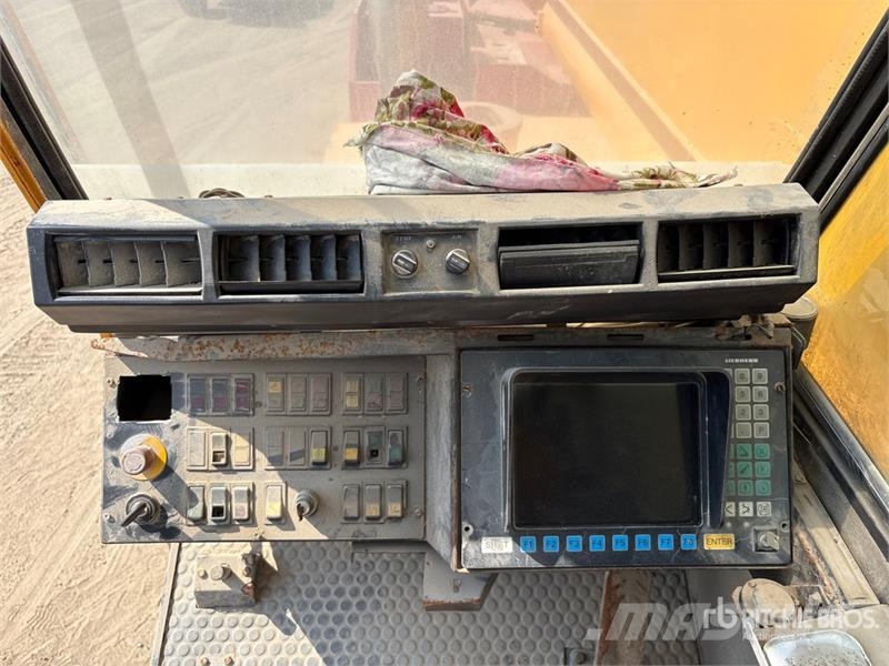 Liebherr LTM1225 225 ton 12x6x10 All Terrain Crane Rabljene dizalice za težak teren