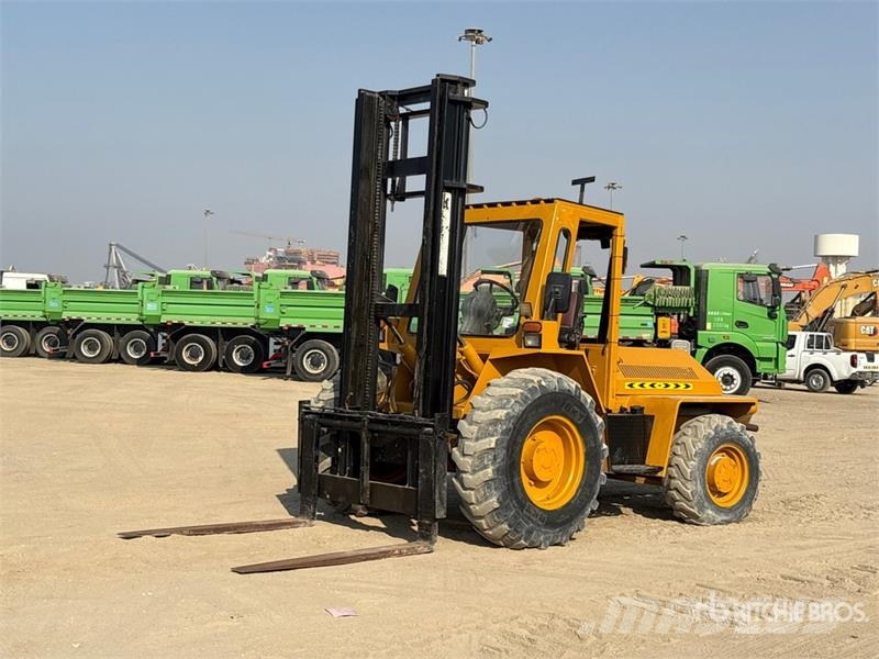  Lift King King LK10P42 5 ton 4x4 Rough Terrain For شاحنات الطرق الوعرة