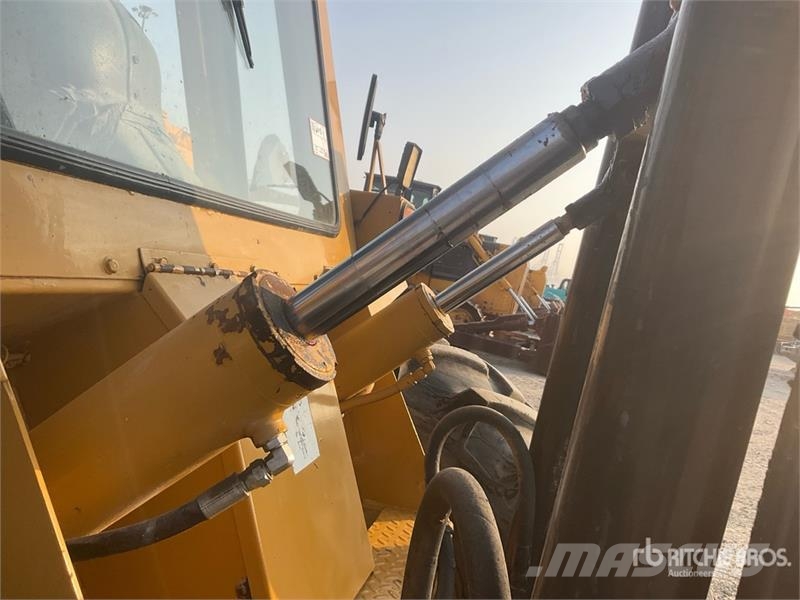 Lift King King LK10P42 5 ton 4x4 Rough Terrain For Terenski viličar