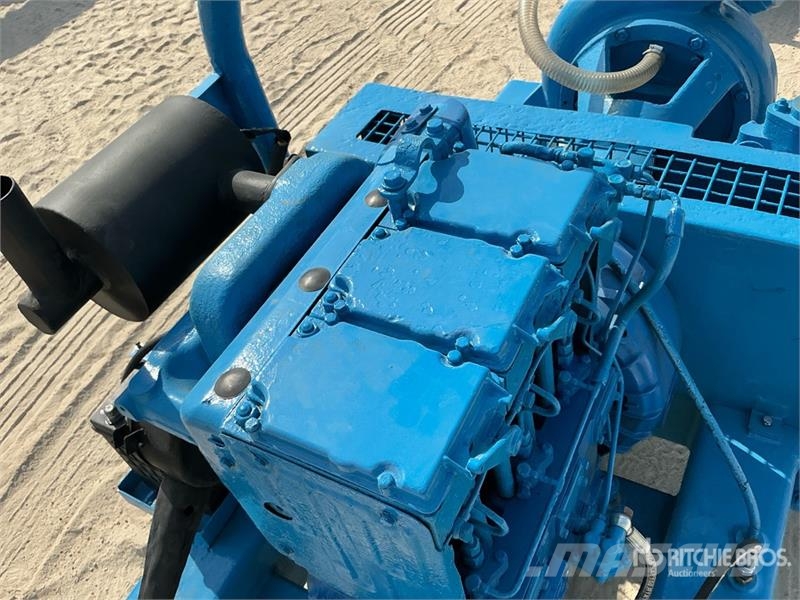 Lister Petter Water Pump مضخات المياه