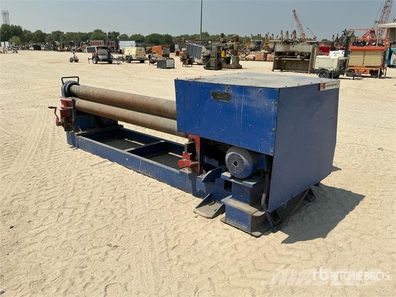 LLOYDS IP6x25 Sheet Bending Machine Építőipar - Egyebek