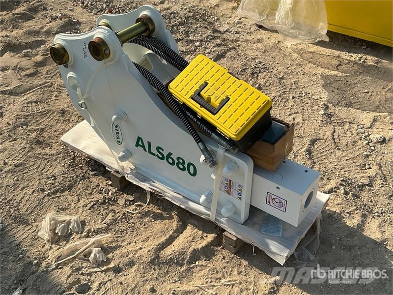  Lyals 680 Backhoe Hydraulic Breaker (Unused) مطارق / كسارات