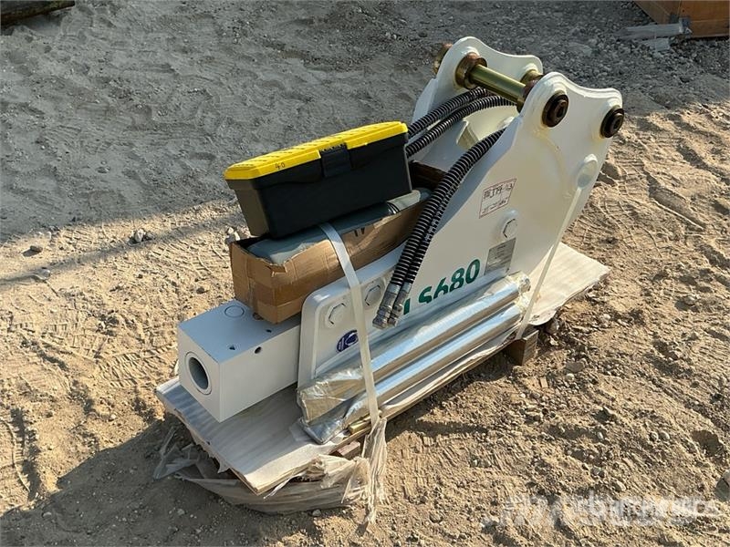  Lyals 680 Backhoe Hydraulic Breaker (Unused) مطارق / كسارات