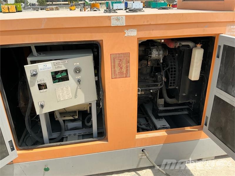 Mahindra Powerol 40 kVA Skid-Mounted Generator Set (Inopera Дизельні генератори