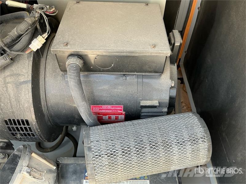 Mahindra Powerol 40 kVA Skid-Mounted Generator Set (Inopera Дизельні генератори