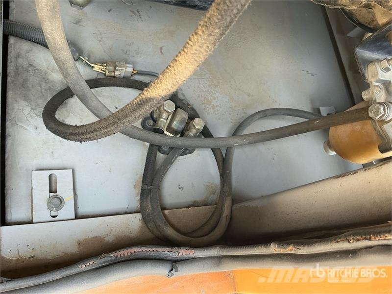 Mahindra Powerol 40 kVA Skid-Mounted Generator Set (Inopera Дизельні генератори