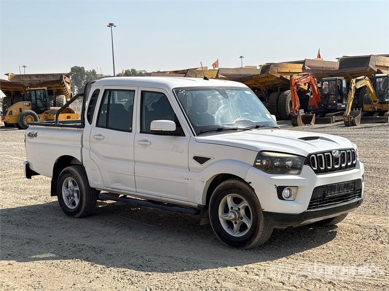 Mahindra Scorpio 4x4 Crew Cab Pickup Anders