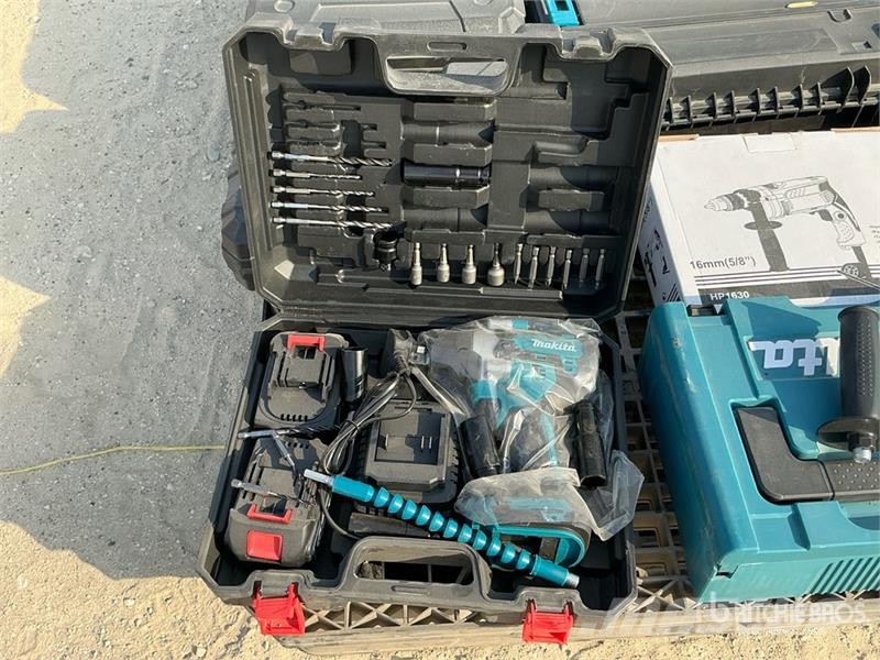 Makita of (12) Makita Work Shop Tools (Unused) Muud osad