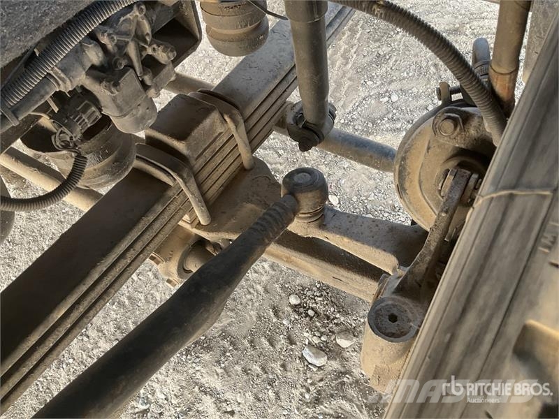 MAN 26.463 6x4 T/A Sleeper Truck Tractor وحدات الجر