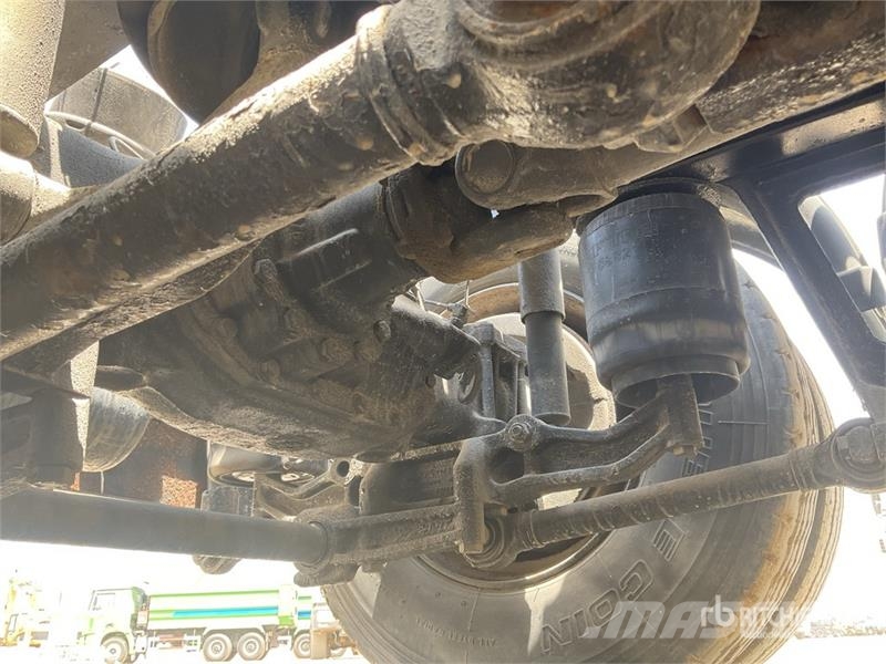 MAN 26.463 6x4 T/A Sleeper Truck Tractor وحدات الجر