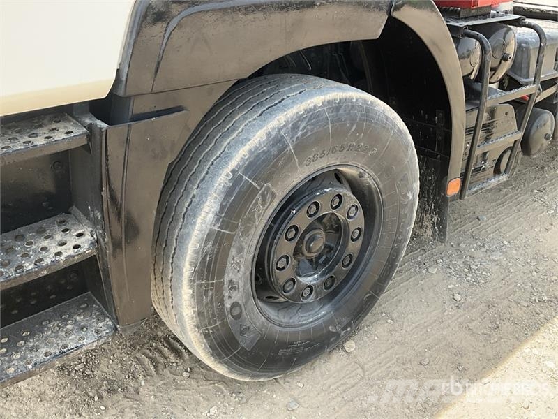 MAN 26.463 6x4 T/A Sleeper Truck Tractor وحدات الجر