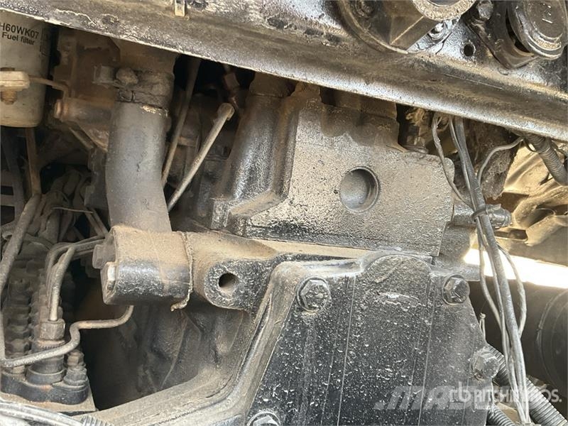 MAN 26.463 6x4 T/A Sleeper Truck Tractor وحدات الجر
