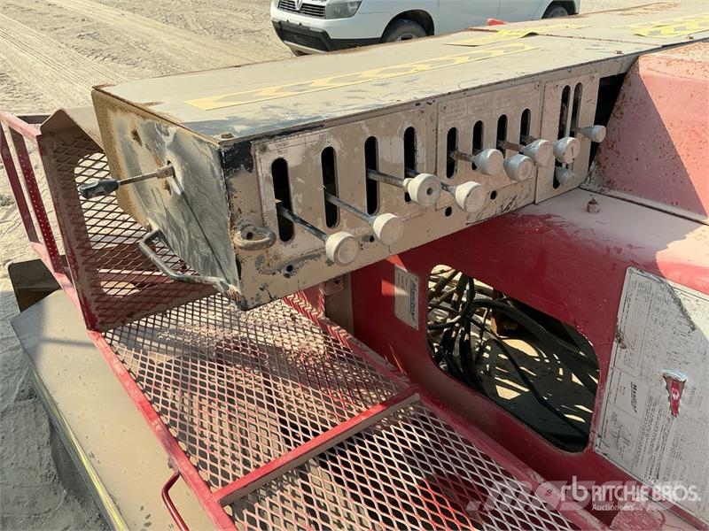 Manitex 30102C Telescopic Boom Crane - Fits 30 ton Boom Tr Коммерческий транспорт - Другие