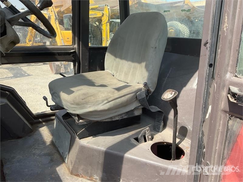 Manitou M50-4 شاحنات الطرق الوعرة