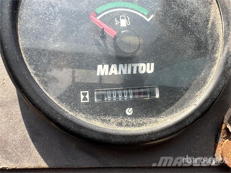Manitou M50-4 험지용 트럭