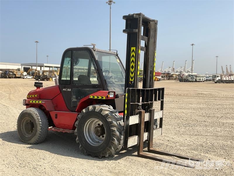 Manitou M50-4 شاحنات الطرق الوعرة