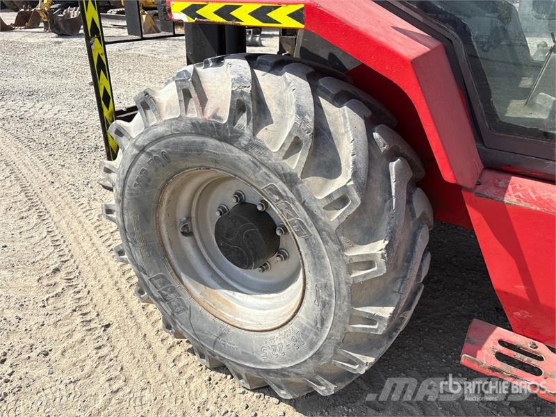 Manitou M50-4 험지용 트럭