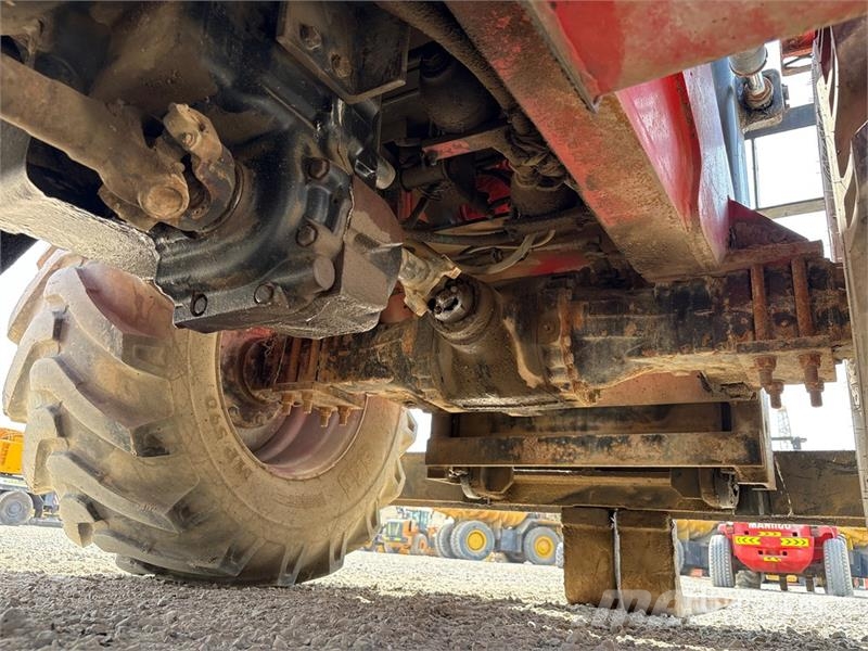 Manitou M50-4 험지용 트럭