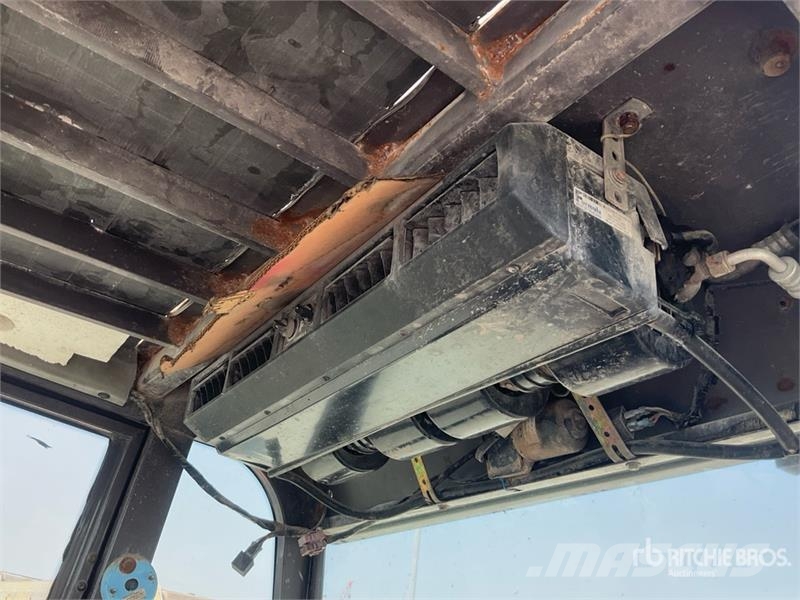 Manitou M50-4 شاحنات الطرق الوعرة