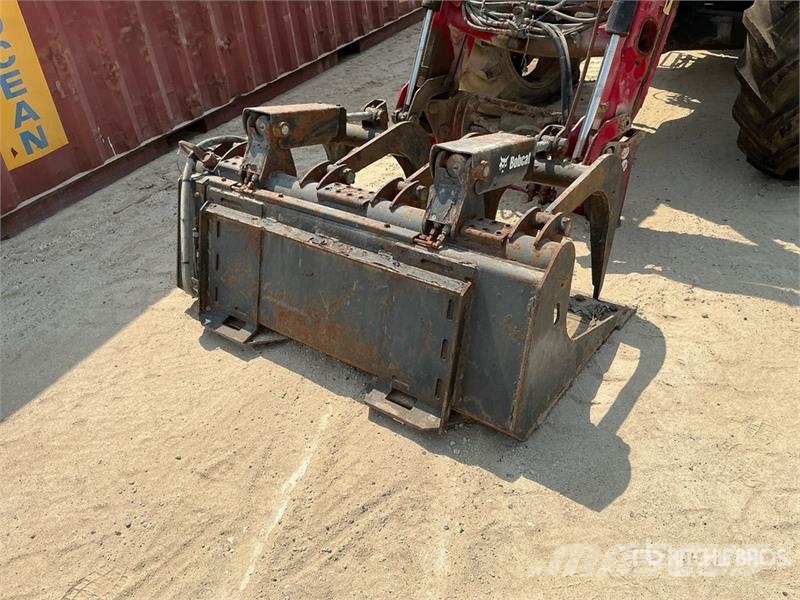 Massey Ferguson 455 4WD Tractor Tracteur