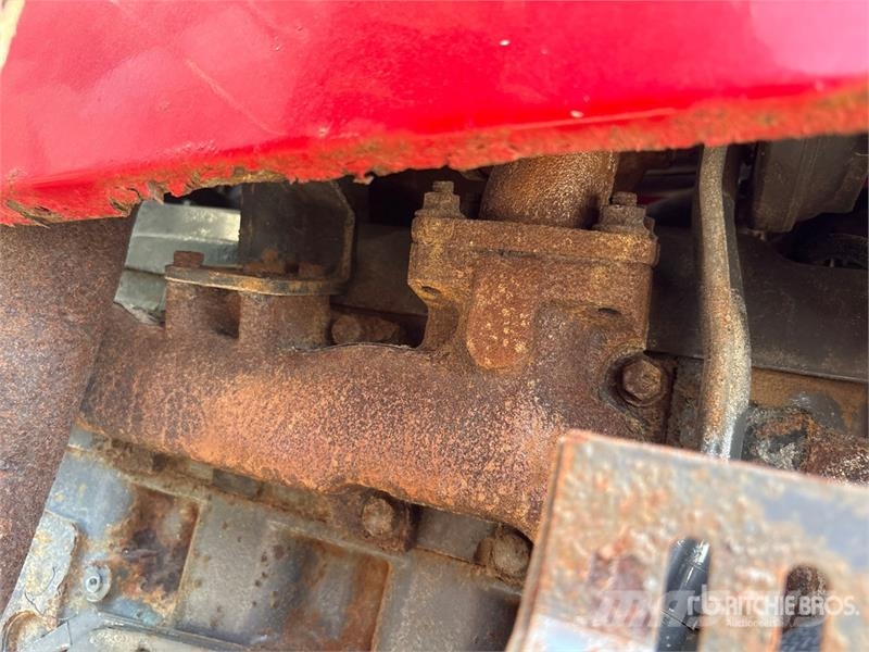 Massey Ferguson 455 4WD Tractor Tracteur