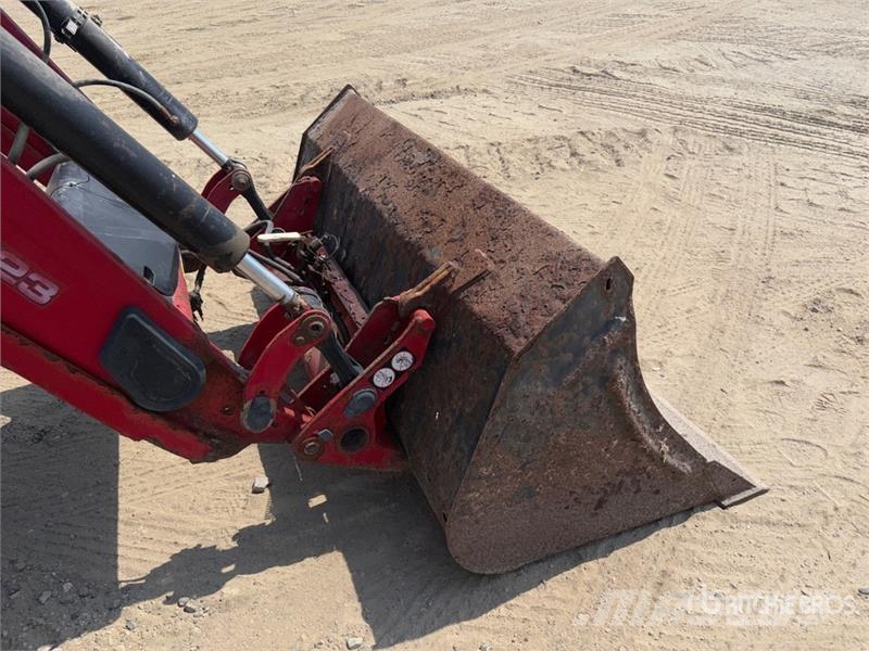 Massey Ferguson 5460 Trattori