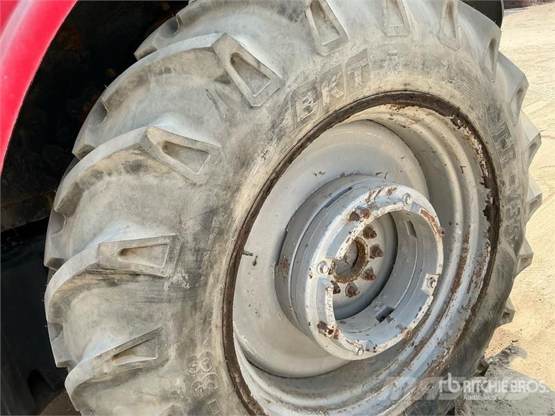 Massey Ferguson 5460 Trattori