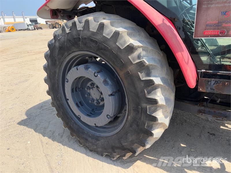 Massey Ferguson 5460 Trattori