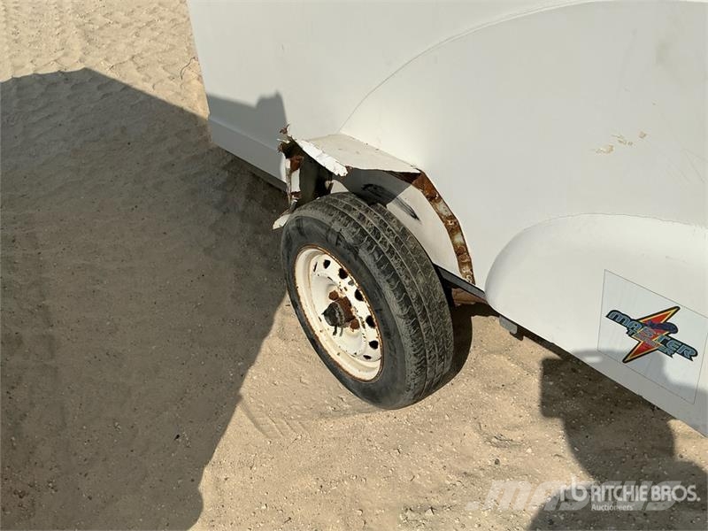 Master Trailer 2.2 m S/A Quantity of (2) Tow Behind Cargo Gesloten opbouw trailers