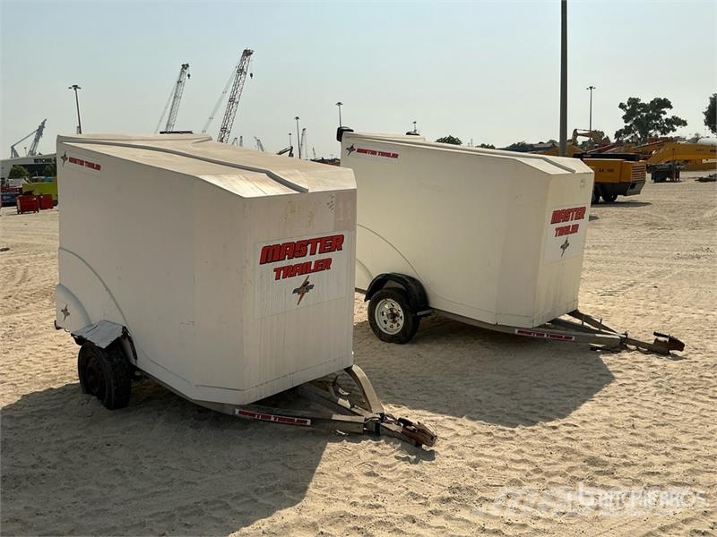 Master Trailer 2.2 m S/A Quantity of (2) Tow Behind Cargo Gesloten opbouw trailers