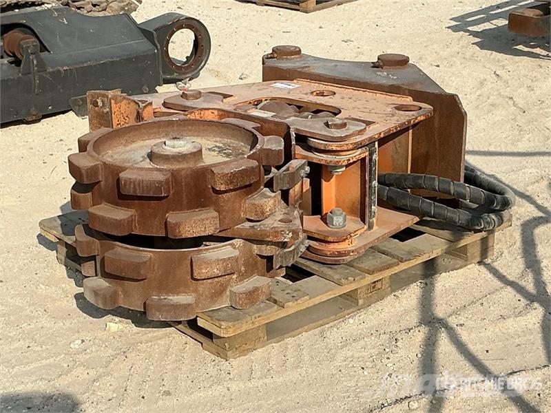 MBW EXA18 Excavator Compaction Wheel - Fits 15 - 25 to مكونات أخرى