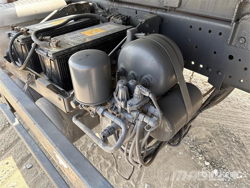 Mercedes-Benz Actros 4031 T/A Dump Truck شاحنات قلابة