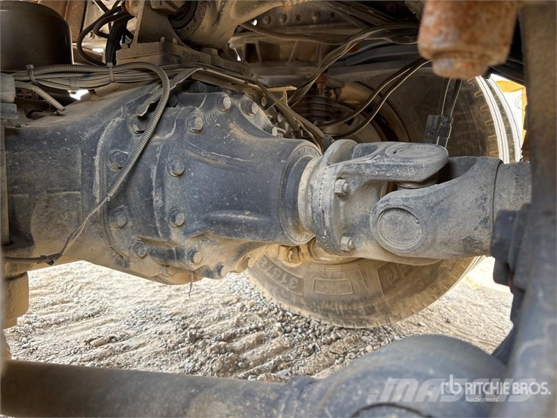 Mercedes-Benz Actros 4031 T/A Dump Truck شاحنات قلابة