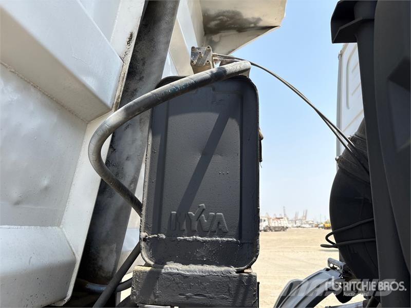 Mercedes-Benz Actros 4031 T/A Dump Truck شاحنات قلابة