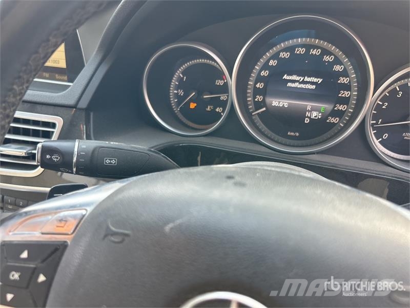 Mercedes-Benz E250 Automobile سيارات
