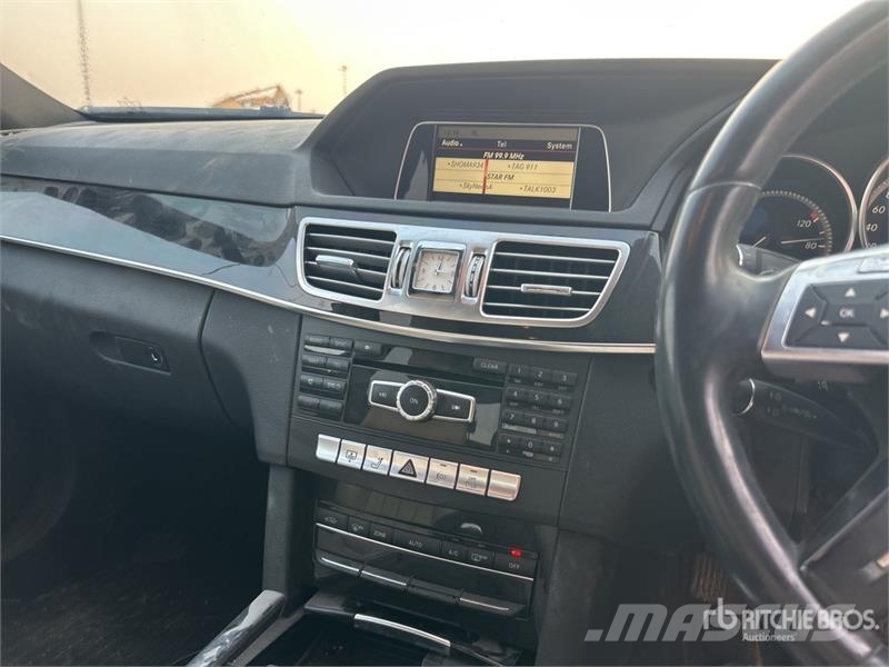 Mercedes-Benz E250 Automobile سيارات