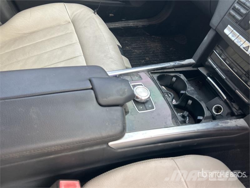 Mercedes-Benz E250 Automobile سيارات