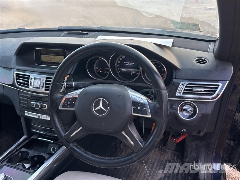 Mercedes-Benz E250 Automobile سيارات