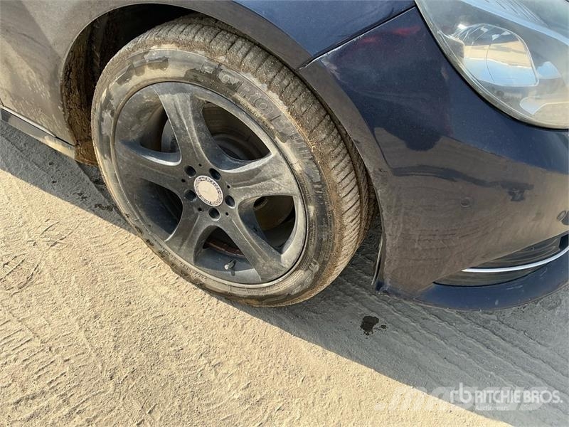 Mercedes-Benz E250 Automobile Personbiler