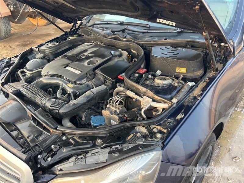 Mercedes-Benz E250 Automobile سيارات