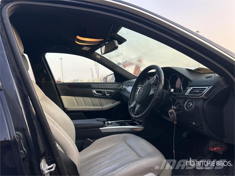 Mercedes-Benz E250 Automobile سيارات