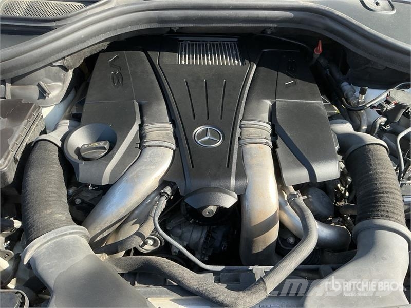 Mercedes-Benz GL450 Personbiler
