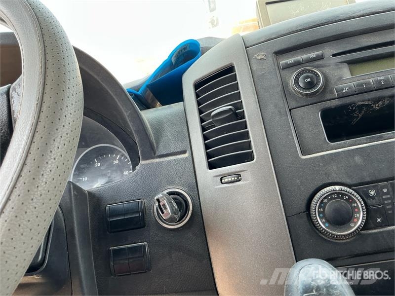Mercedes-Benz Sprinter 311 Cargo Van Panel vans